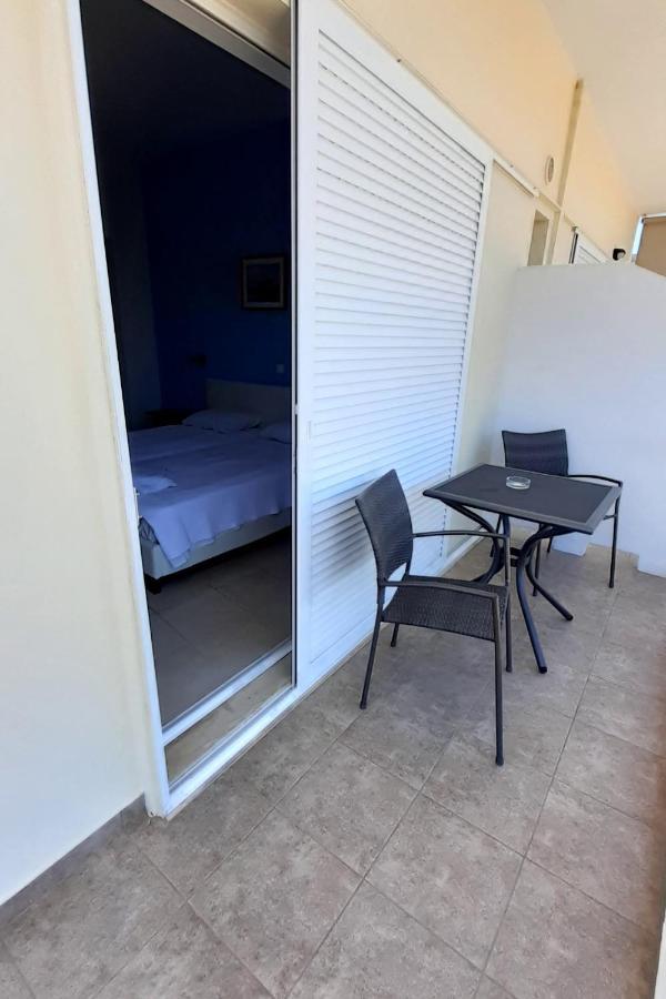 Nikolaki Rooms Порто-Рафти Экстерьер фото