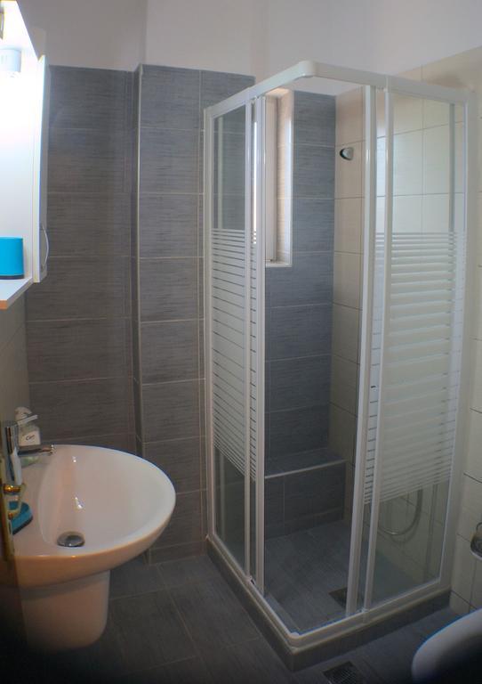 Nikolaki Rooms Порто-Рафти Экстерьер фото