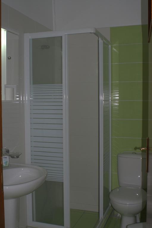 Nikolaki Rooms Порто-Рафти Экстерьер фото